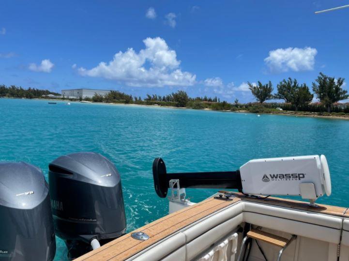 Installazione reale del sonar WASSP W3P su imbarcazione